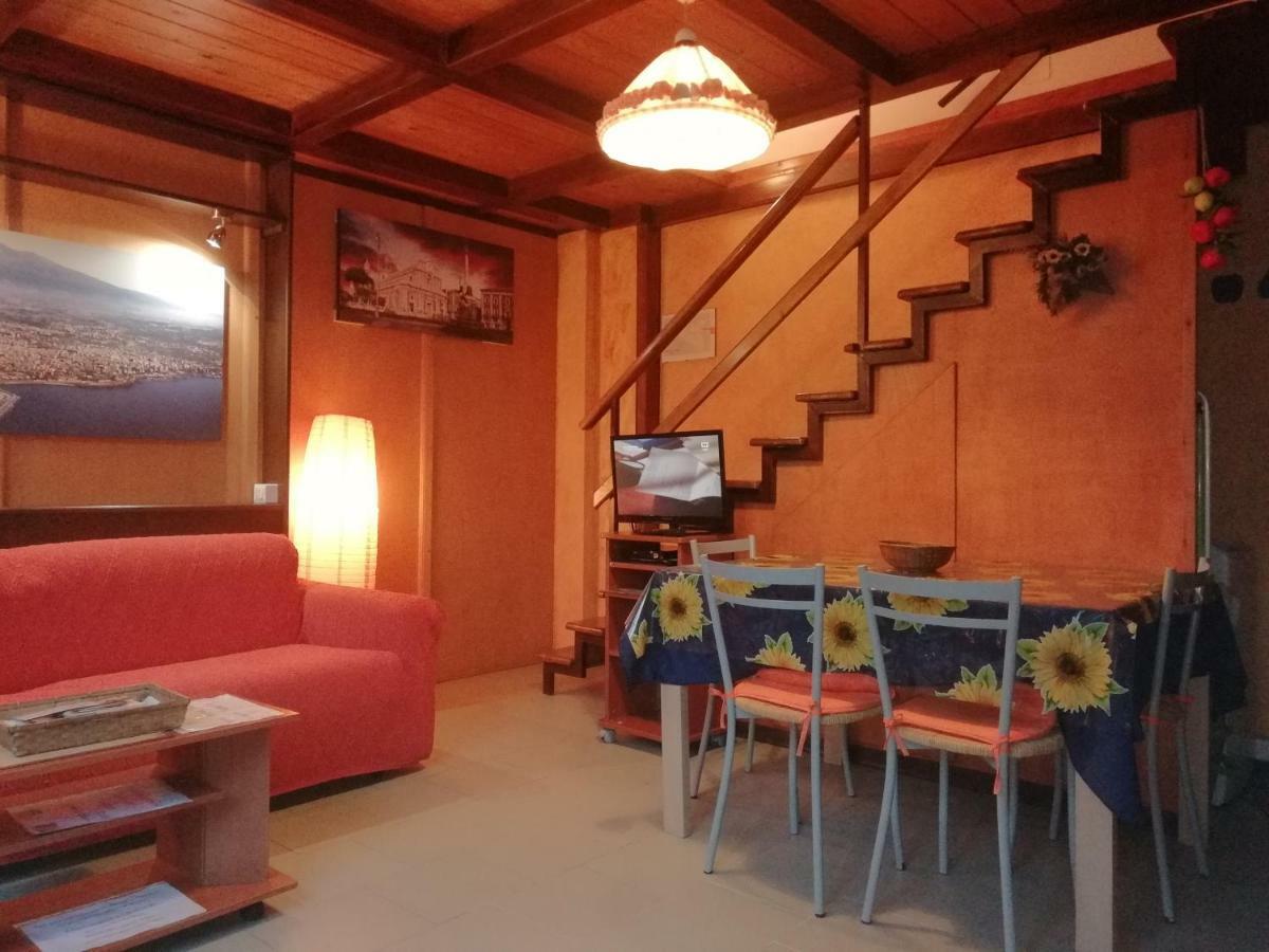 Appartamento Casa Etna-Mare Santa Venerina Esterno foto